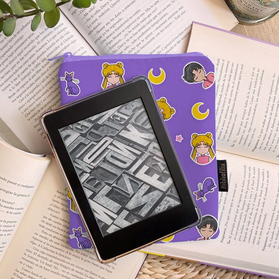 SAILOR MOON - FUNDA E-READER CON CIERRE
