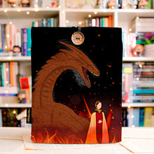 Cargar imagen en el visor de la galería, FUNDA LA CASA DEL DRAGÓN - MEDIANA