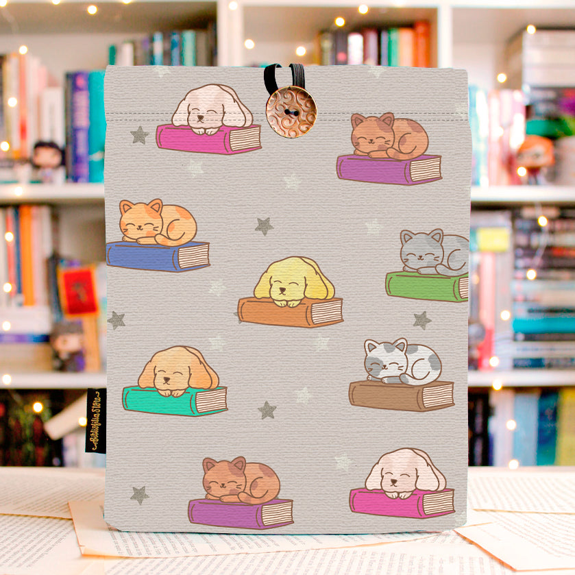 PETS AND BOOKS - FUNDA PARA LIBROS
