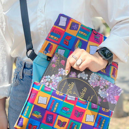 BOOK LOVER - READER BAG